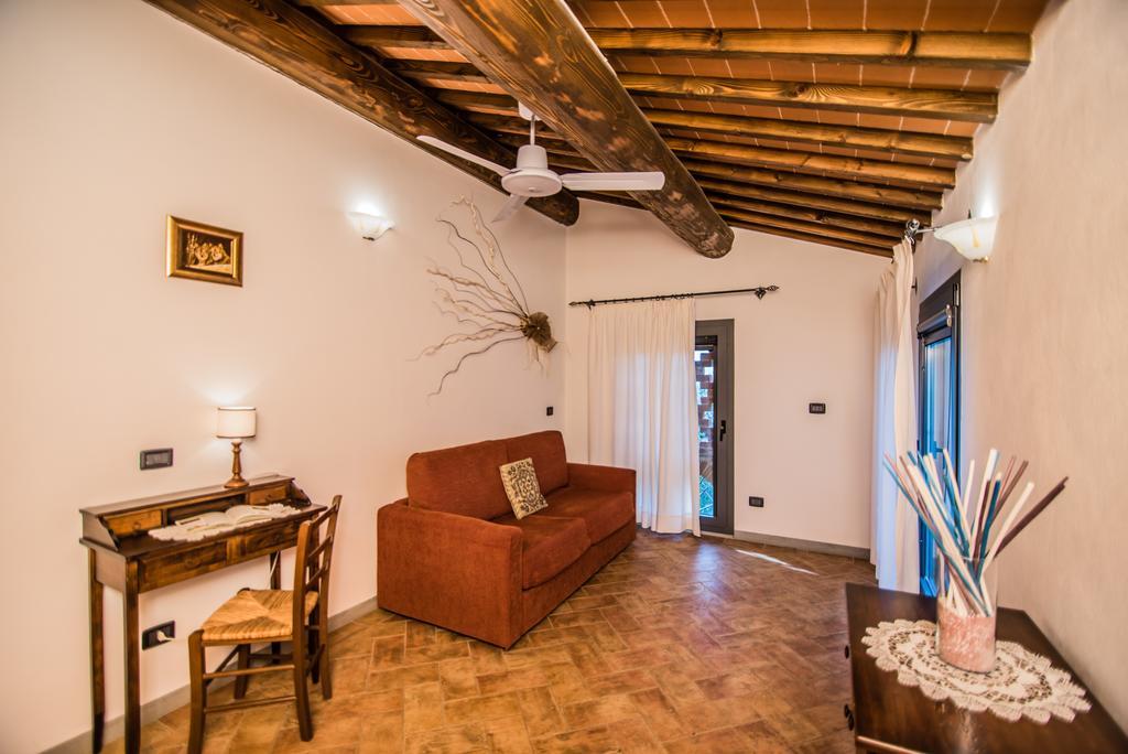 Agriturismo Spazzavento ヴィンチ エクステリア 写真